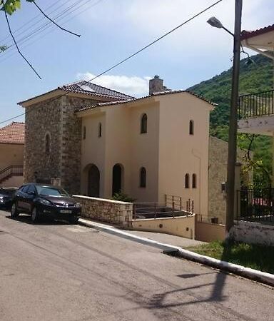 Villa Ria Καλάβρυτα Εξωτερικό φωτογραφία